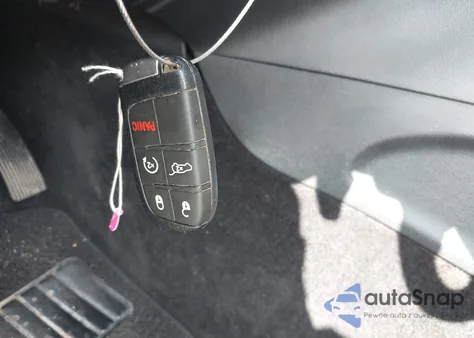 2017 Jeep Grand Cherokee Summit 4X2 from USA, damaged, VIN 1C4RJEJG3HC868257